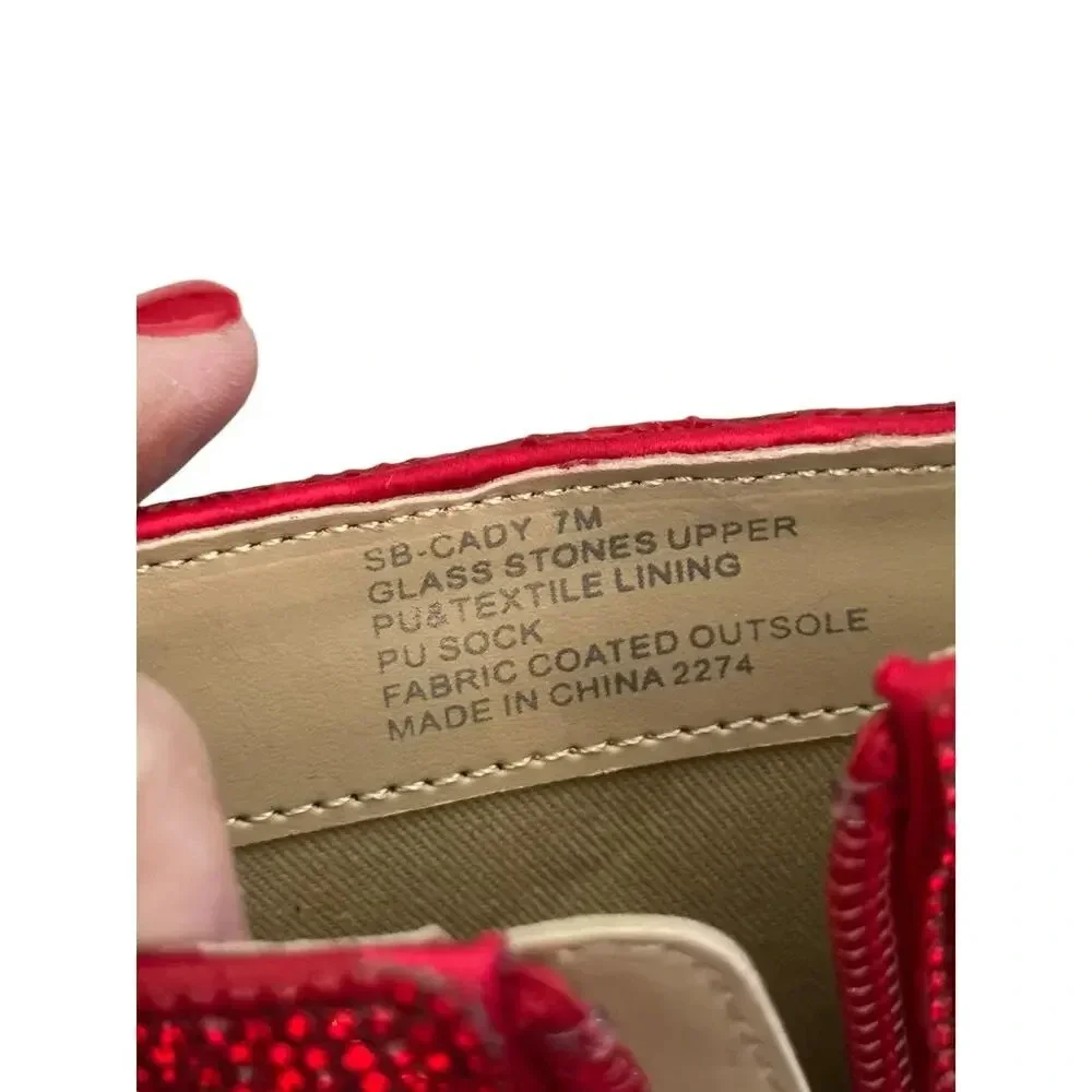 Betsey Johnson SB Cady Red Side Zipper Glitter Bootie Heels Size 7M